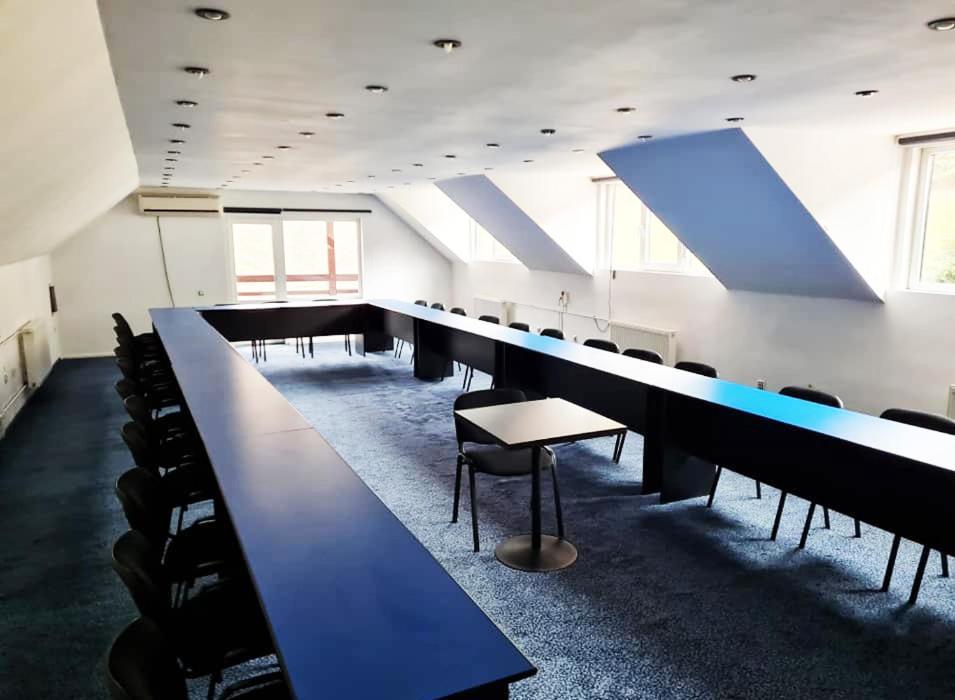 Pensiunea Mai Răşinari Zewnętrze zdjęcie